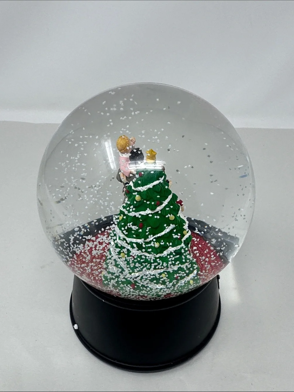 IT'S A WONDERFUL LIFE SNOWGLOBE PLAYS AULD LANG SYNE GEORGE MARY ZUZU BAILEY
